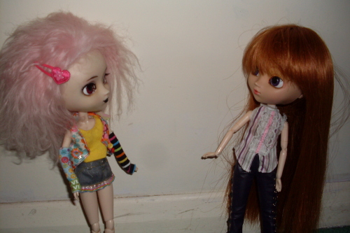 first pullip Nina is the one with the pink she was originally a Stica